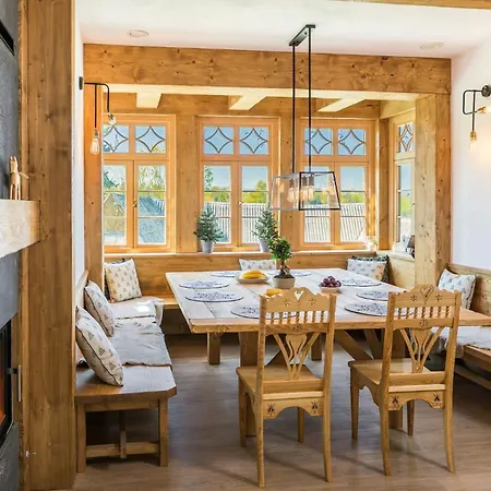 Rent Like - Zoniowka Holiday home *